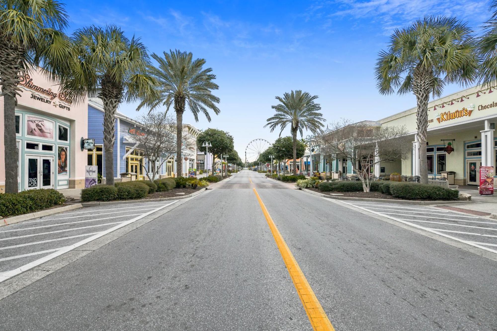 Commodore Resort #707 By Book That Condo Panama City Beach Exterior photo